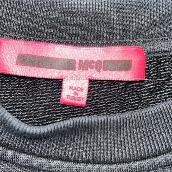 MCQ Swallow Classic Jumper Sweatshirt - Women (Rare Size Extra Small) - Picture 5 of 7